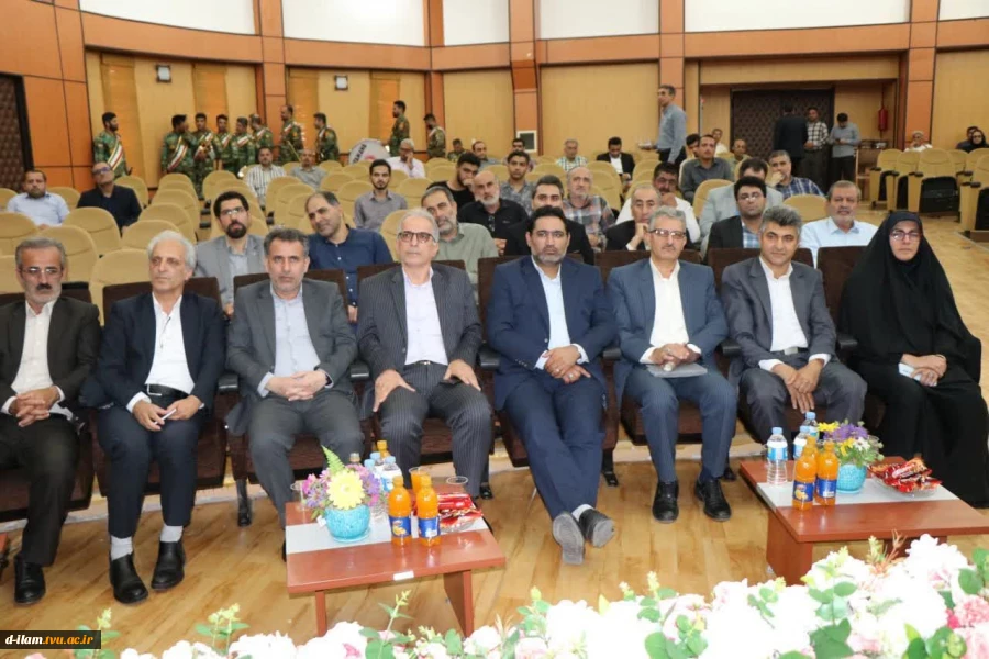 با حضور برخی اعضای هیئت رئیسه دانشگاه برگزار شد؛

آیین تکریم رئیس پیشین و معارفه سرپرست جدید سرپرست آموزشکده شهید چمران گرگان ـ واحد استانی گلستان 2