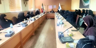 به مناسبت روز کارمند صورت گرفت؛

دیدار رئیس دانشگاه ملی مهارت با جمعی از کارکنان آموزشکده الزهرا(س) مشهد