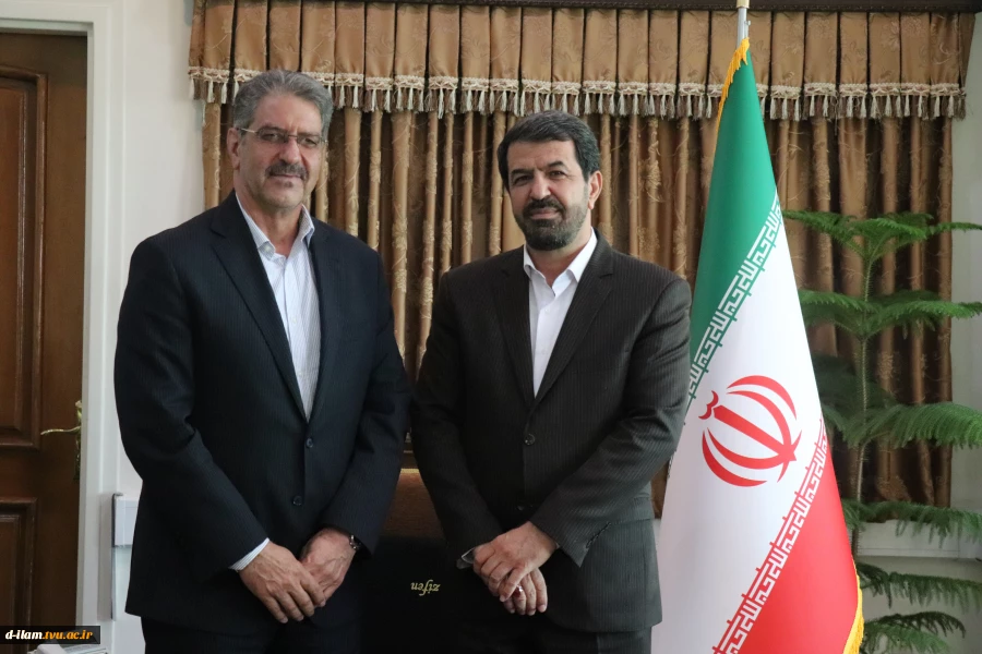 رئیس دانشگاه ملی مهارت در دیدار با استاندار همدان عنوان کرد:
دانشگاه ملی مهارت آمادگی دارد بر اساس نیاز صنایع استان همدان نیروی ماهر تربیت کند. 2