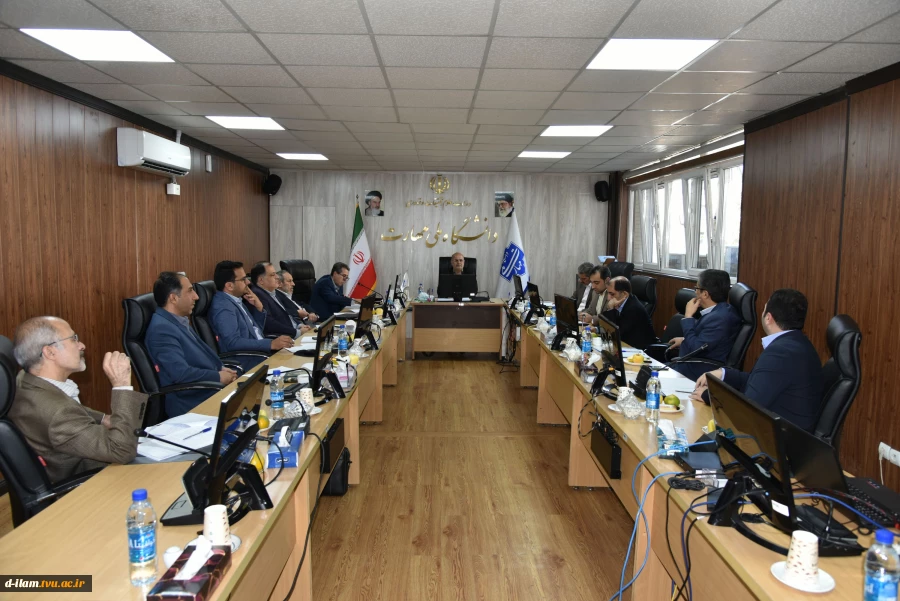 برگزاری نشست کمیسیون دائمی هیئت امنای دانشگاه ملی مهارت
 2