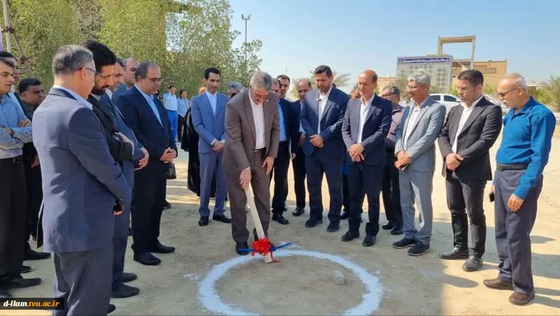 با حضور رئیس دانشگاه ملی مهارت برگزار شد:
آیین کلنگ‌زنی پروژه‌های عمرانی آموزشکده‌های پسران و دختران بوشهر 2