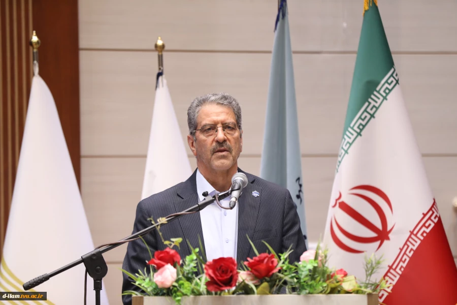 رئیس دانشگاه ملی مهارت در آیین افتتاحیه سومین همایش ملی مهارت‌افزایی، هدایت شغلی و صلاحیت حرفه‌ای در آموزش عالی کشور:

جامعه امروز نیازمند تبدیل دانش به توانایی است/ ناترازی بین مدرک و مهارت چالشی مهم در کشور است و چاره آن تربیت تکنیسین‌ توانمند است 2