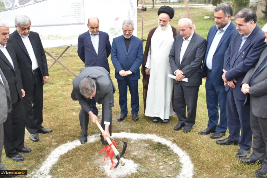 با حضور رئیس دانشگاه ملی مهارت و مسئولین استانی برگزار شد؛

آیین کلنگ‌زنی ساختمان‌های آموزشی و کارگاهی آموزشکده شهید چمران رشت 2