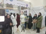 اجرای زنده کلاس مدل سازی به روش حجمی دانشجویان کارشناسی طراحی دوخت به سرپرستی سرکارخانم گل خرمی مدرس گروه در اولین روز برگزاری نمایشگاه دستاوردهای پژوهشی فناوری وفن بازار استان در روز یکشنبه 16 آذرماه 2