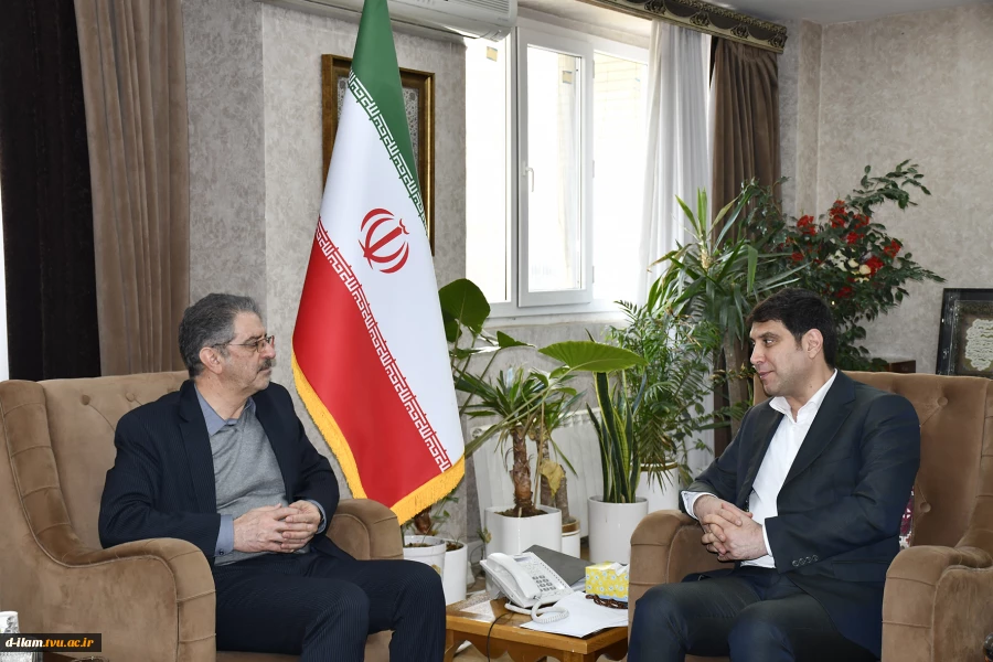 رئیس دانشگاه ملی مهارت در دیدار با استاندار کردستان:

توسعه اقتصادی نه از مسیر تولید مدرک، بلکه از مجرای آموزش‌های مهارتی می‌گذرد 2