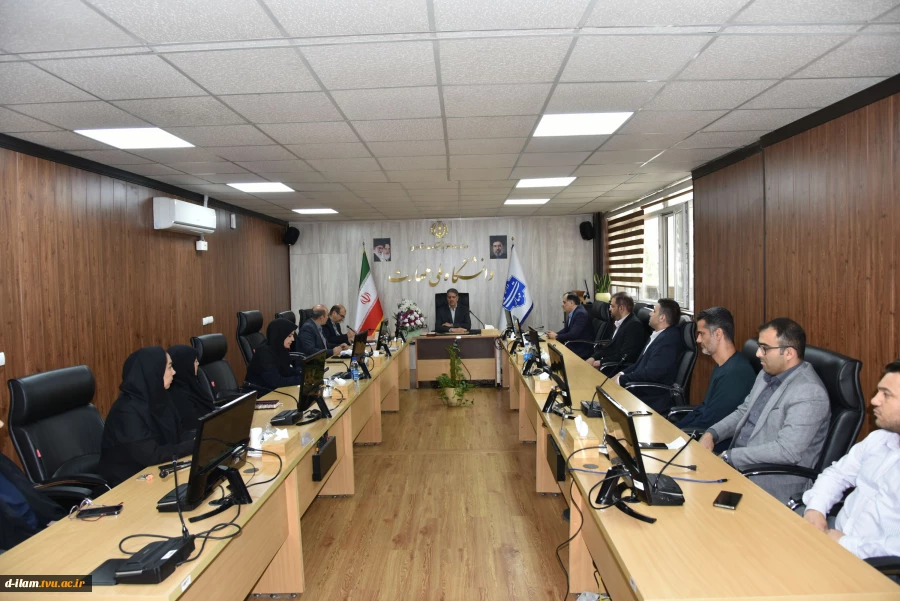 دیدار کارکنان حوزه ریاست، روابط عمومی و هماهنگی امور مجلس و استان‌ها با ریاست دانشگاه ملی مهارت
 2